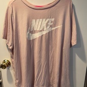 Tag cut out on neck, see picture for inside tag